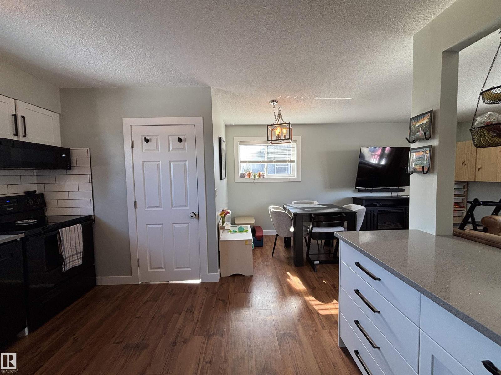 Additional image 5 of 21 Elizabeth Drive, Fort Saskatchewan, AB, T8L2M4
