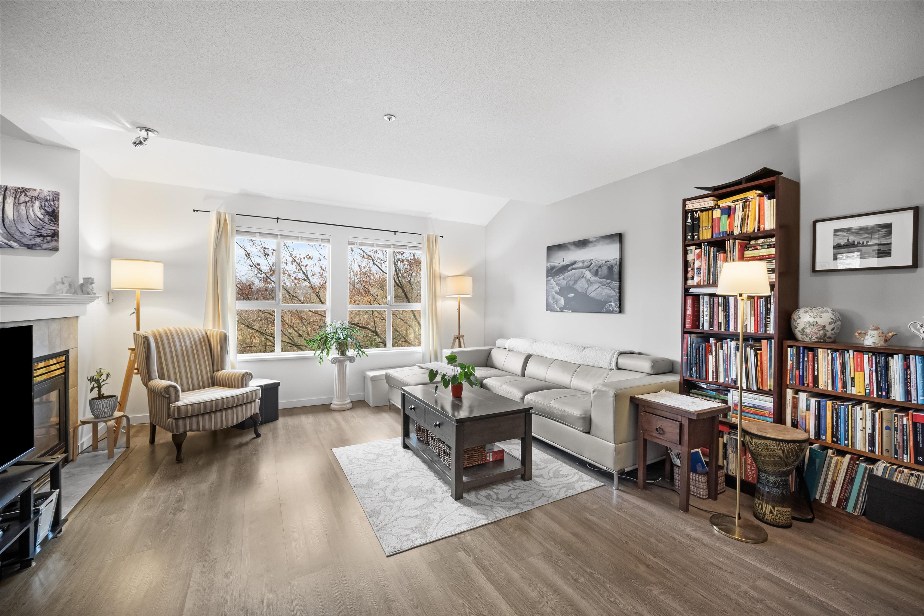 1145 O'flaherty Gate, Port Coquitlam, BC, V3C 6H2