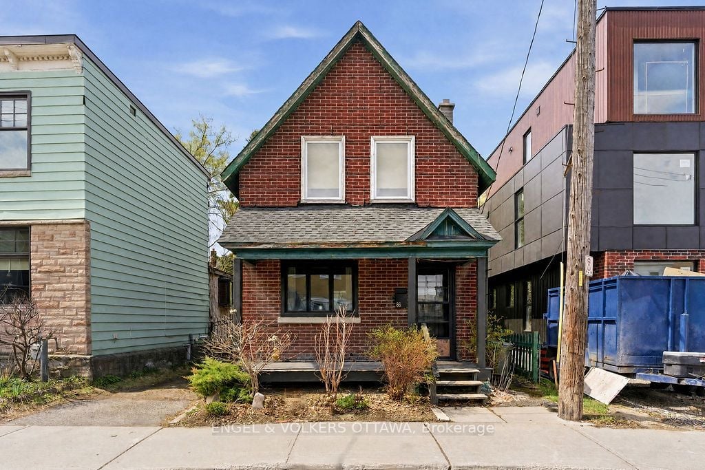 86 Pinhey Street, Ottawa, ON, K1Y 1T4