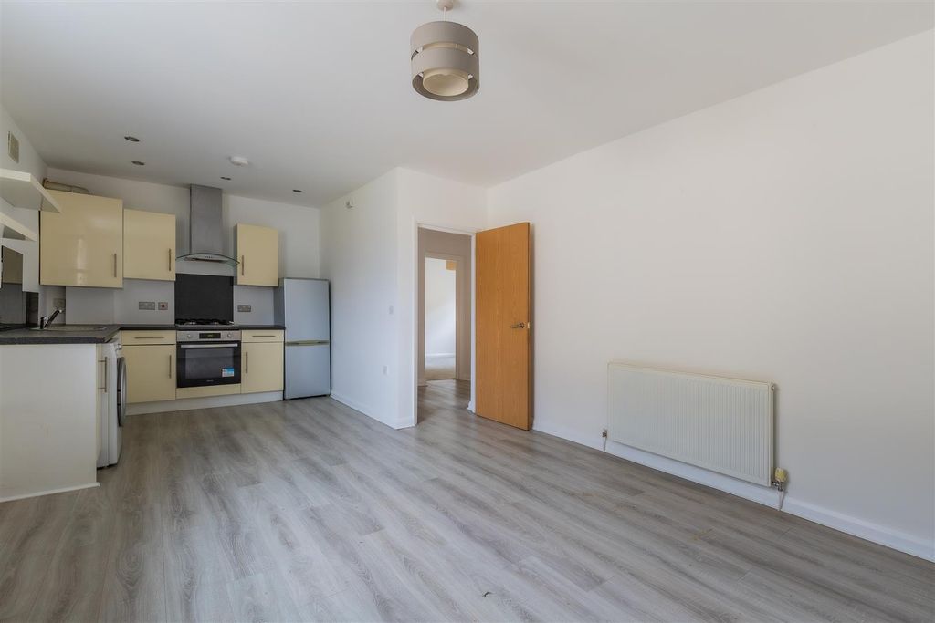 Additional image 5 of 2 bed flat for saleCathedral Road, Pontcanna, Cardiff CF11