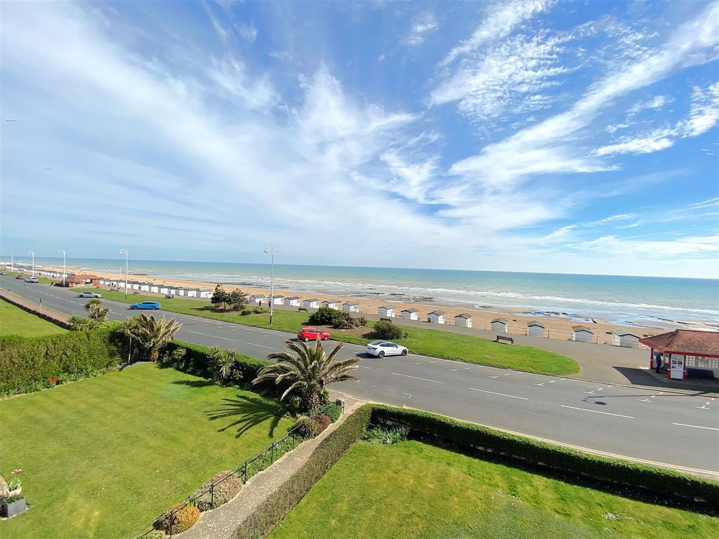 Additional image 30 of 3 bed flat for saleDe La Warr Parade, Bexhill-On-Sea TN40