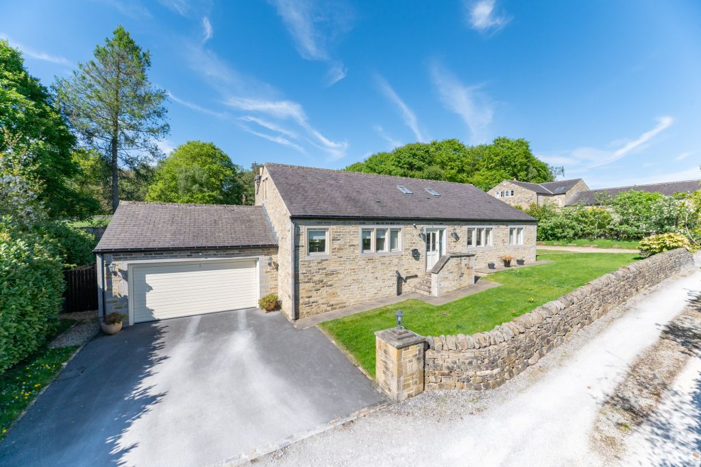 5 bed barn conversion for saleDrake Hill Lane, Bingley, West Yorkshire BD16 photo 4