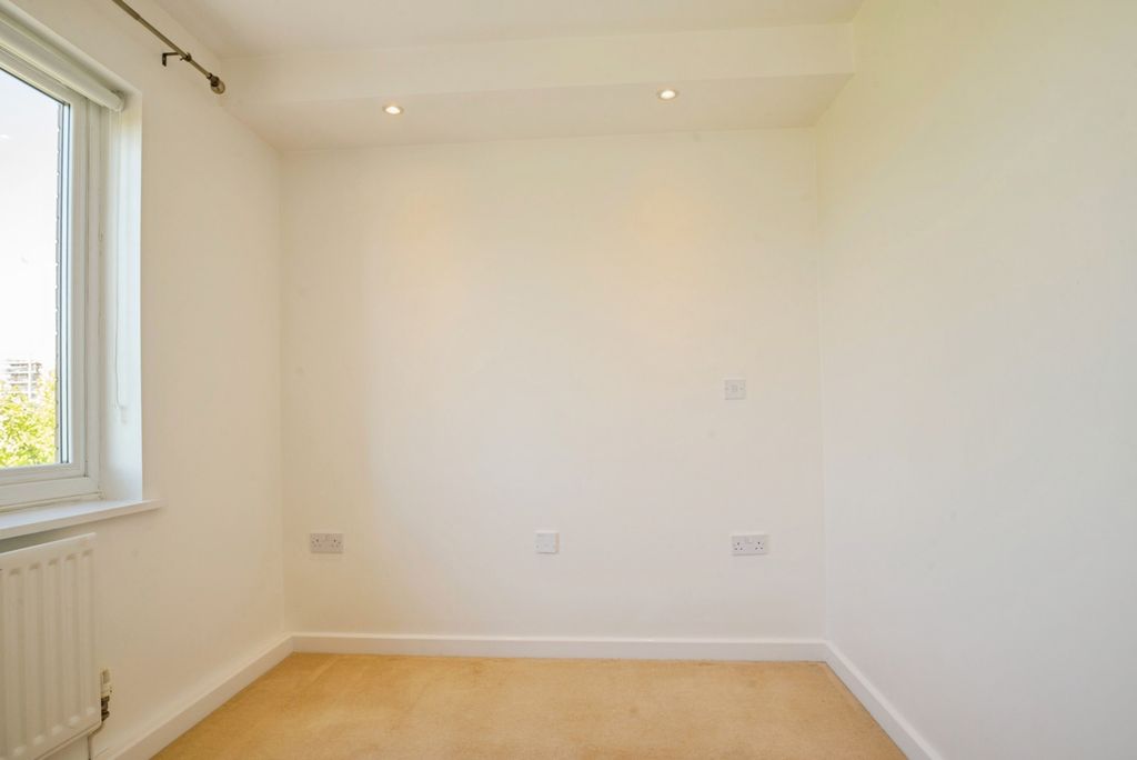 Additional image 14 of 2 bed flat for saleForio House, Ffordd Garthorne, Cardiff CF10