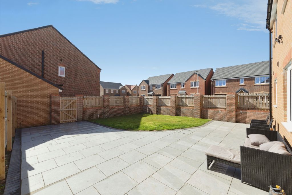 Additional image 9 of 5 bed detached house for saleTralee Court, Ashington NE63