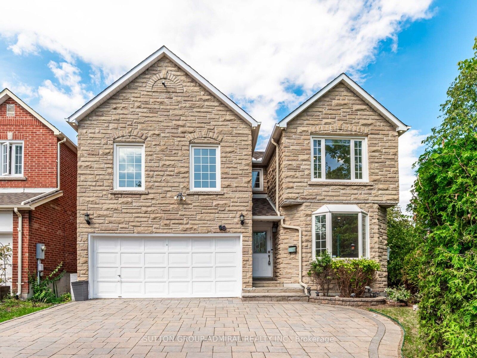 98 Rosedale Heights Drive, Vaughan, ON, L4J 4V7