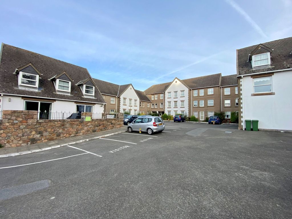 1 bed flat for sale58 Maison Belleville, St Saviour JE2