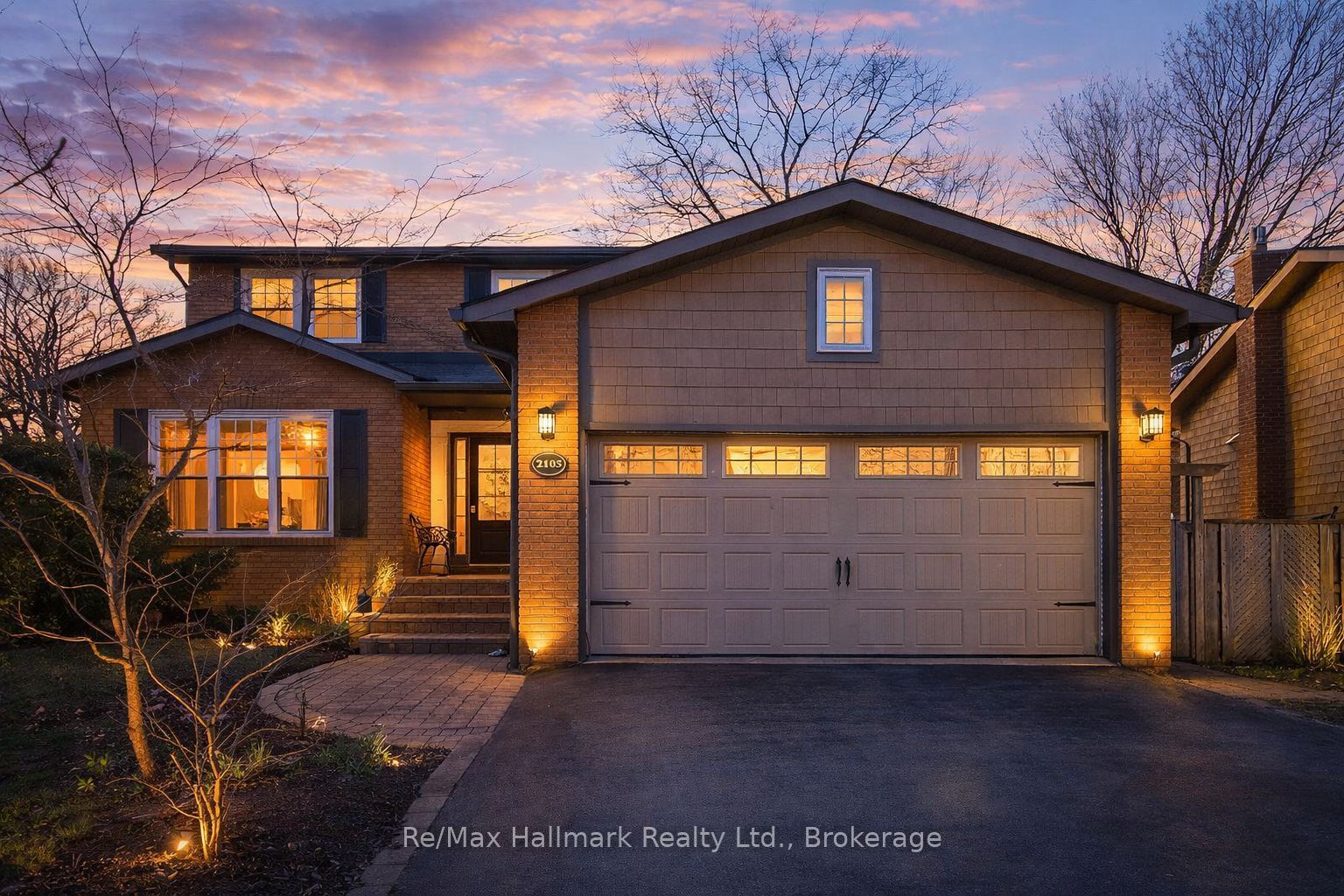 2103 Constance Drive, Oakville, ON, L6J 5V1