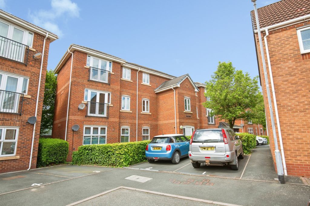 Additional image 15 of 2 bed flat for saleElan Court, Wilnecote B77
