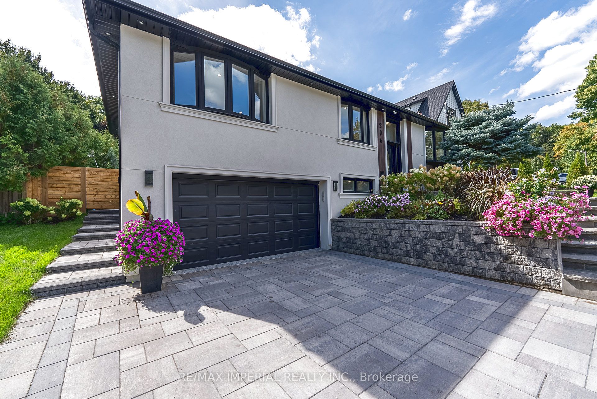 Additional image 4 of 206 Richard Avenue, Newmarket, ON, L3Y 4P7
