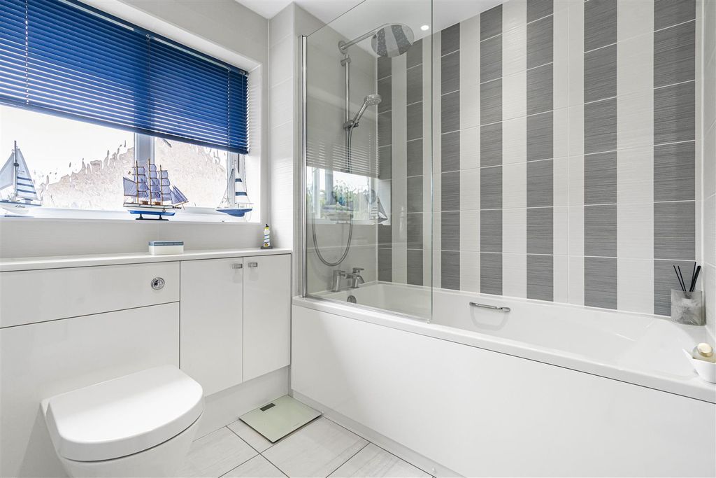 Additional image 10 of 4 bed detached house for saleOxlip Leyes, Bicester OX26