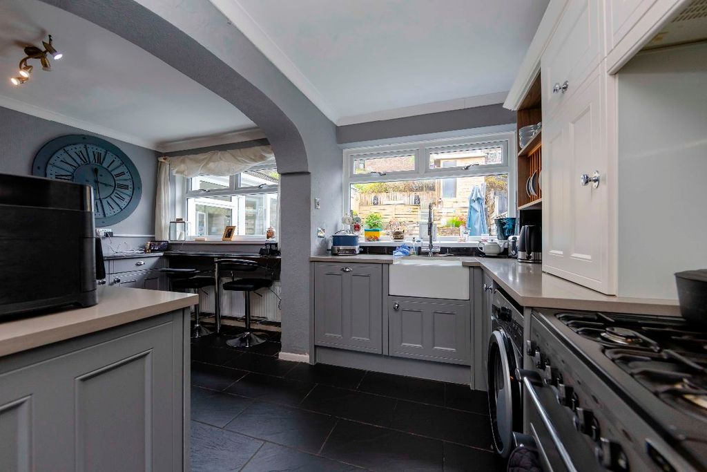Additional image 13 of 4 bed semi-detached house for saleCynon View, Cilfynydd, Pontypridd CF37