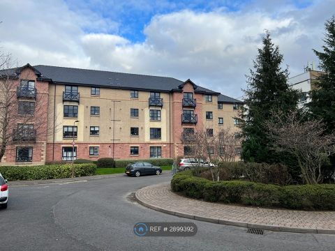 Russell Gardens, Edinburgh EH12