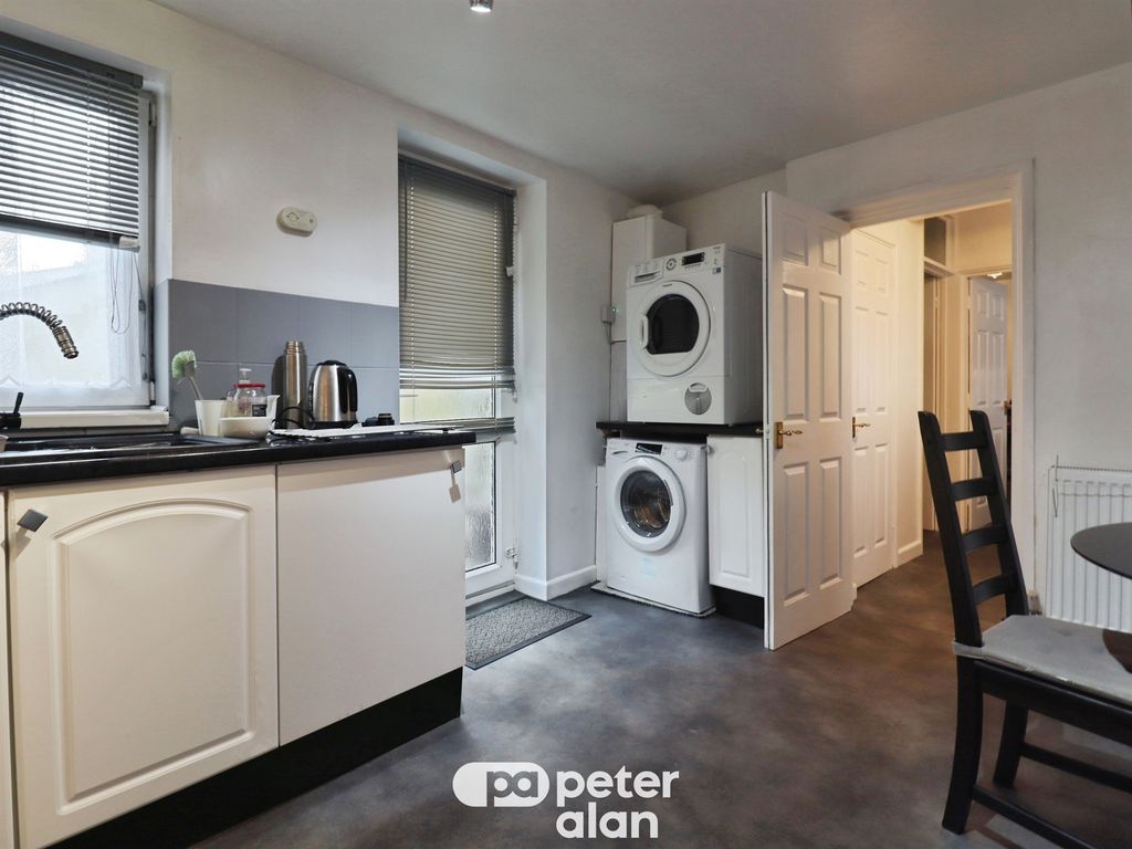 Additional image 3 of 2 bed flat for saleGlenroy Street, Cardiff CF24