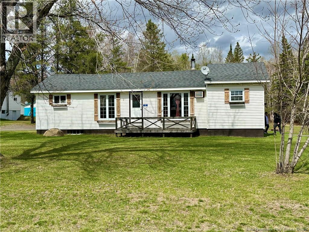 12 Hazelton Road