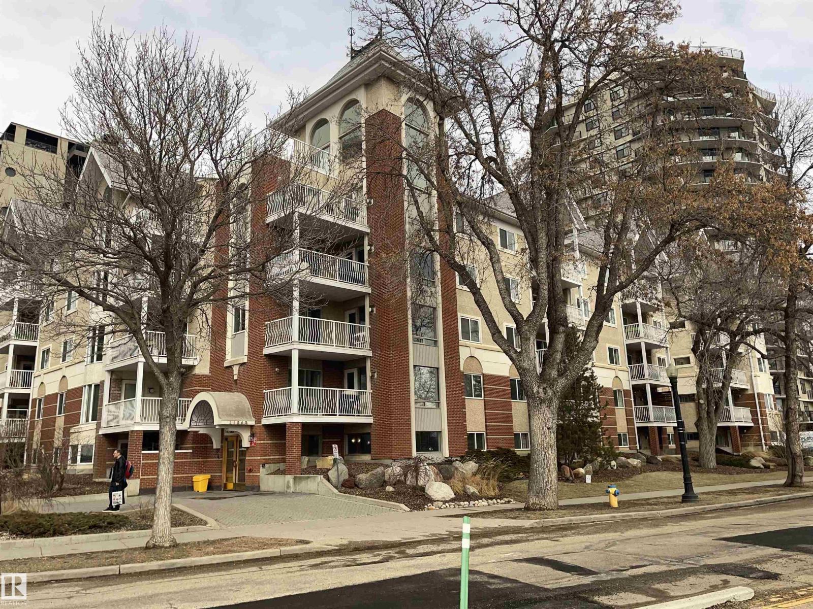 305-11716 100 Avenue NW, Edmonton, AB, T5K2G3