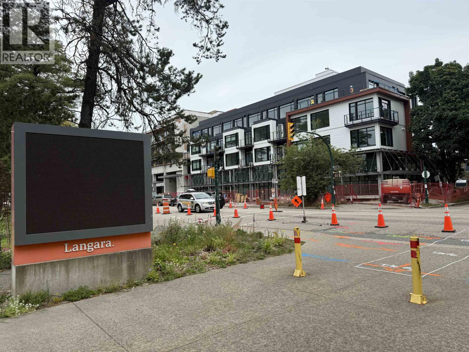 Additional image 4 of 113 49th Avenue West, Vancouver, BC, V5Y2Z7