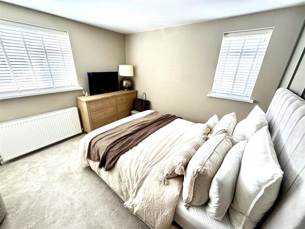 Additional image 9 of 4 bed end terrace house for saleMiddle Way, Bulwark, Chepstow NP16