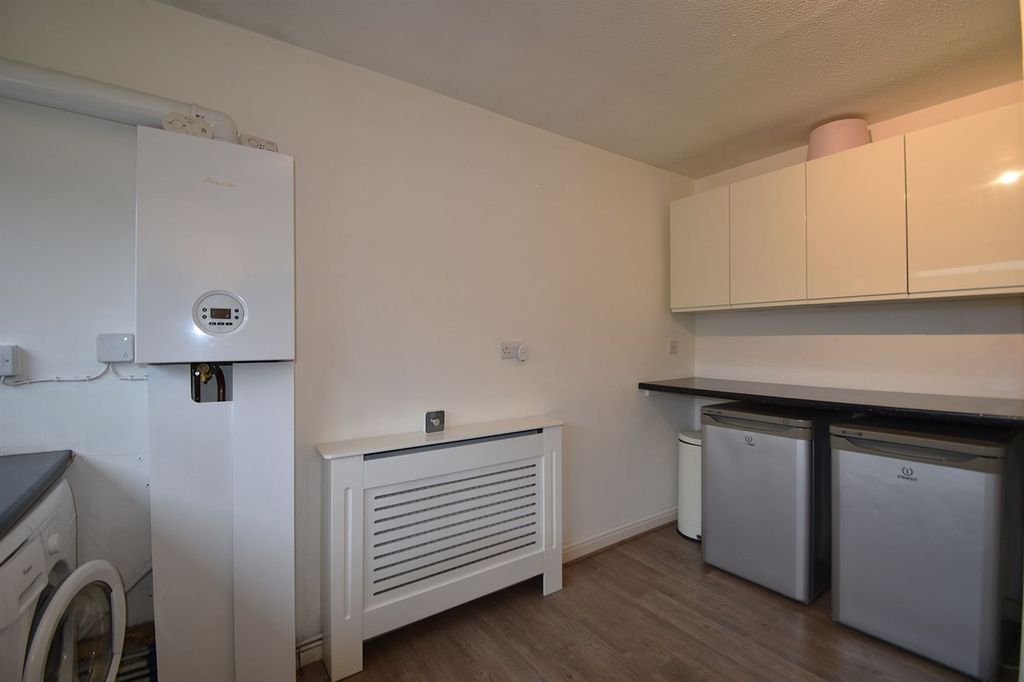 Additional image 4 of 2 bed flat for saleMassey Street, Alderley Edge SK9