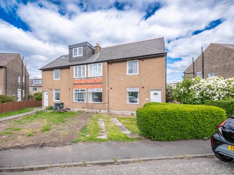54 Crewe Crescent, Edinburgh EH5