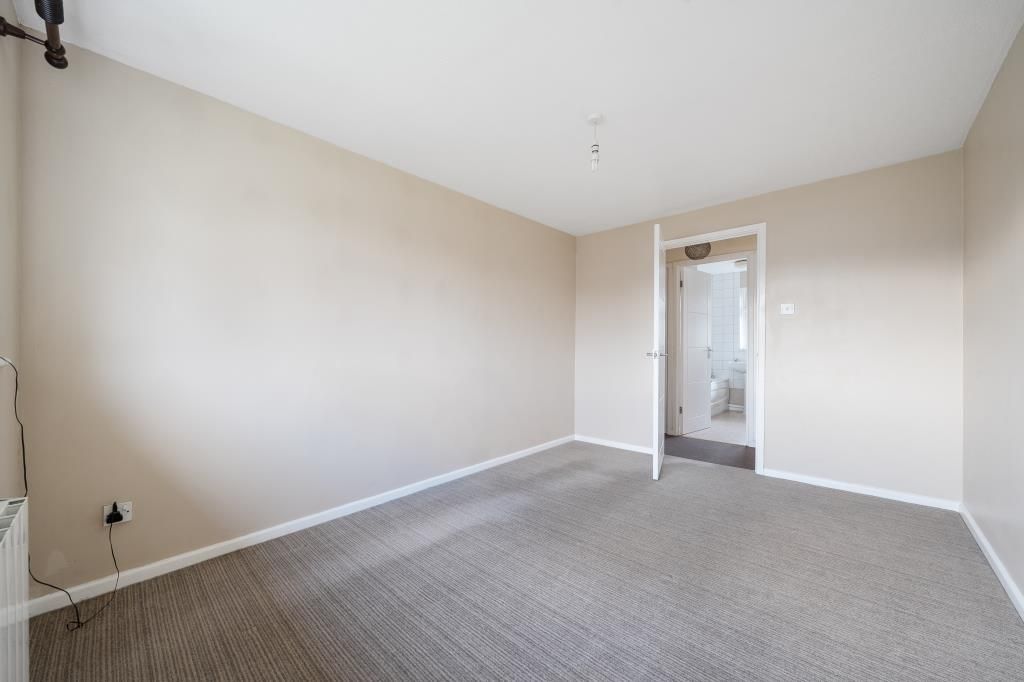 Additional image 10 of 1 bed flat for saleRichens Drive, Carterton, Oxfordshire OX18