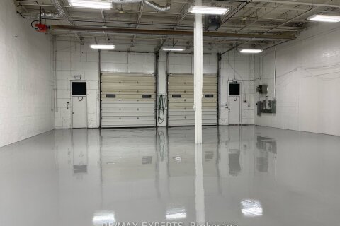 Additional image 7 of 8-9-221 Deerhurst Drive, Brampton, ON, L6T 5L7