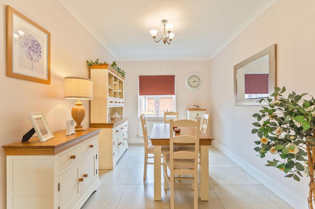 Additional image 9 of 4 bed detached house for saleBridling Crescent, Newport NP19
