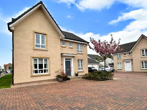 Hopper Gardens, Newcraighall EH21