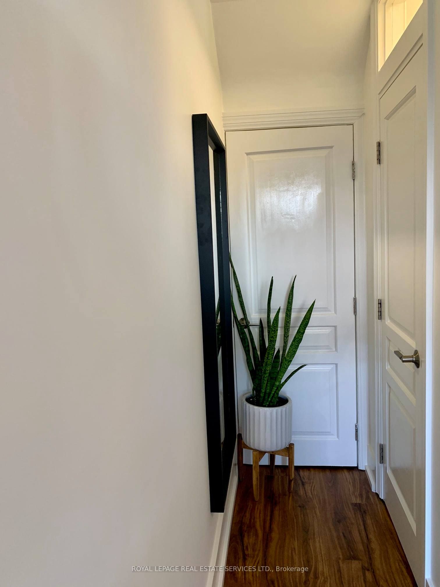 Additional image 4 of 4-793 Pape Avenue, Toronto, ON, M4K 3T2
