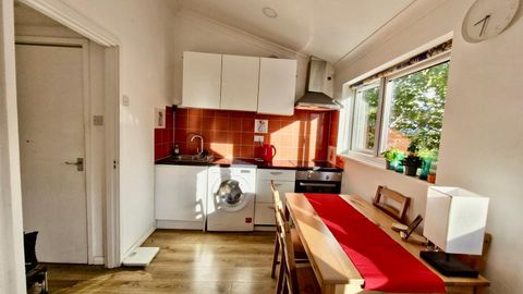 Tresham Crescent, London NW8, Studio to rent