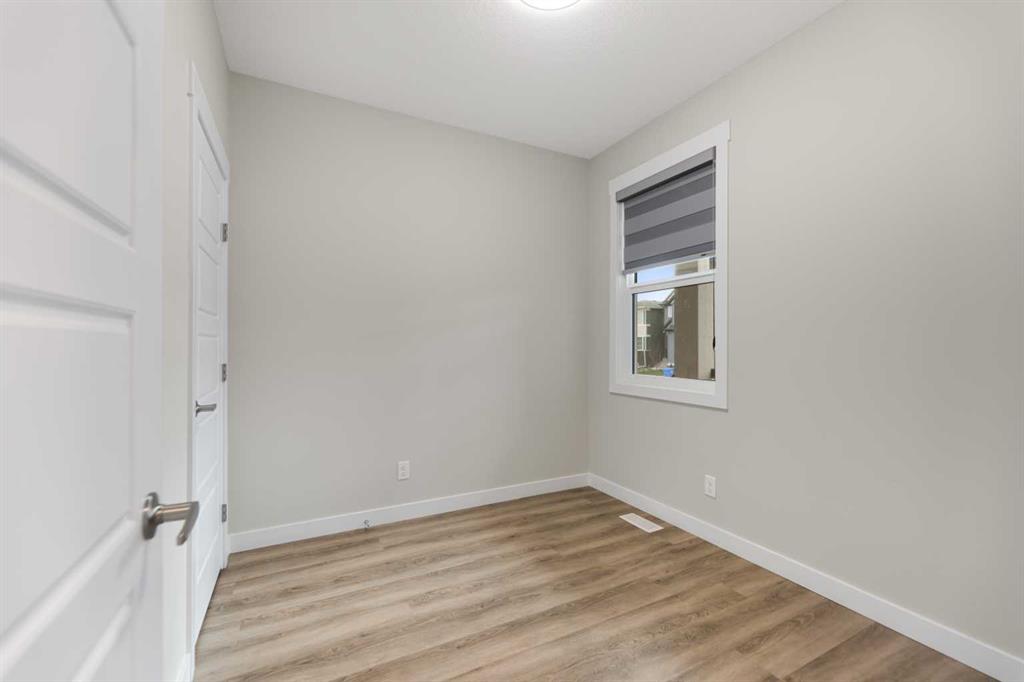 Additional image 6 of 7 Corner Glen Common NE, Calgary, AB, T3N 2L5