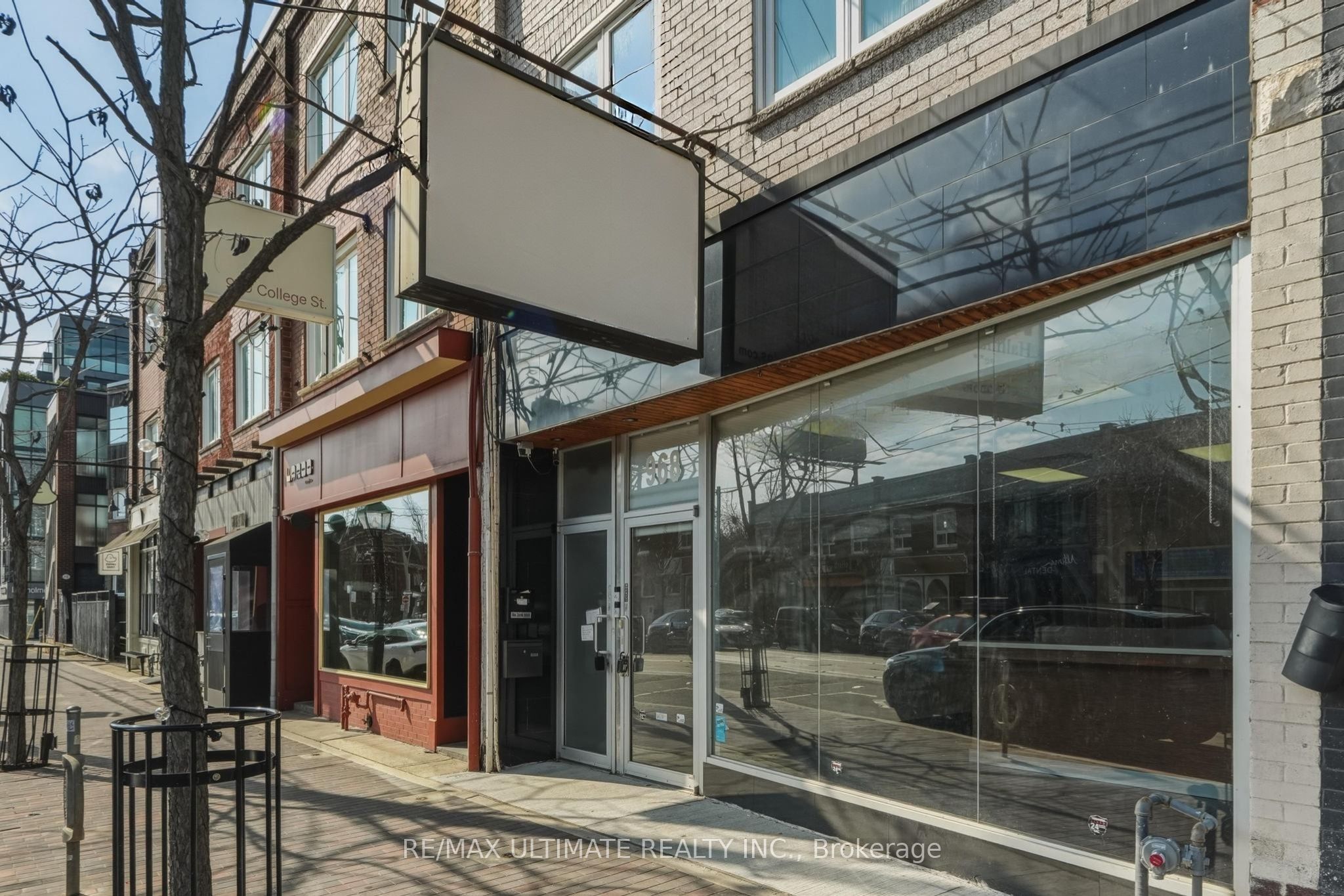Additional image 2 of 968 College Street, Toronto, ON, M5H 1A5