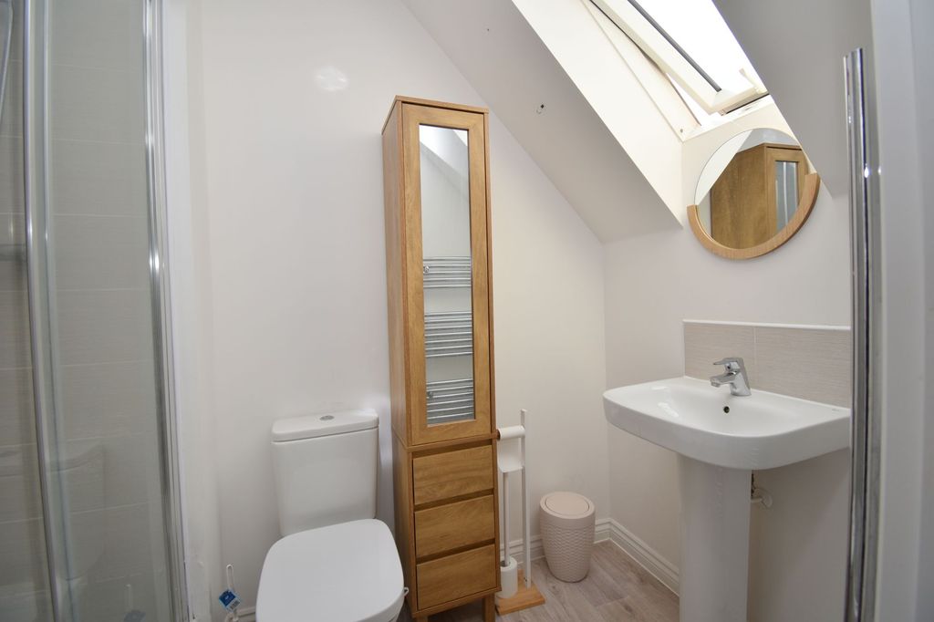 Additional image 13 of 3 bed semi-detached house for saleTate Drive, Biggleswade SG18