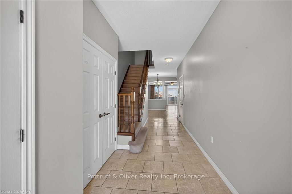 Additional image 4 of 205 Tanglewood Drive, Hamilton, ON, L0R 1C0