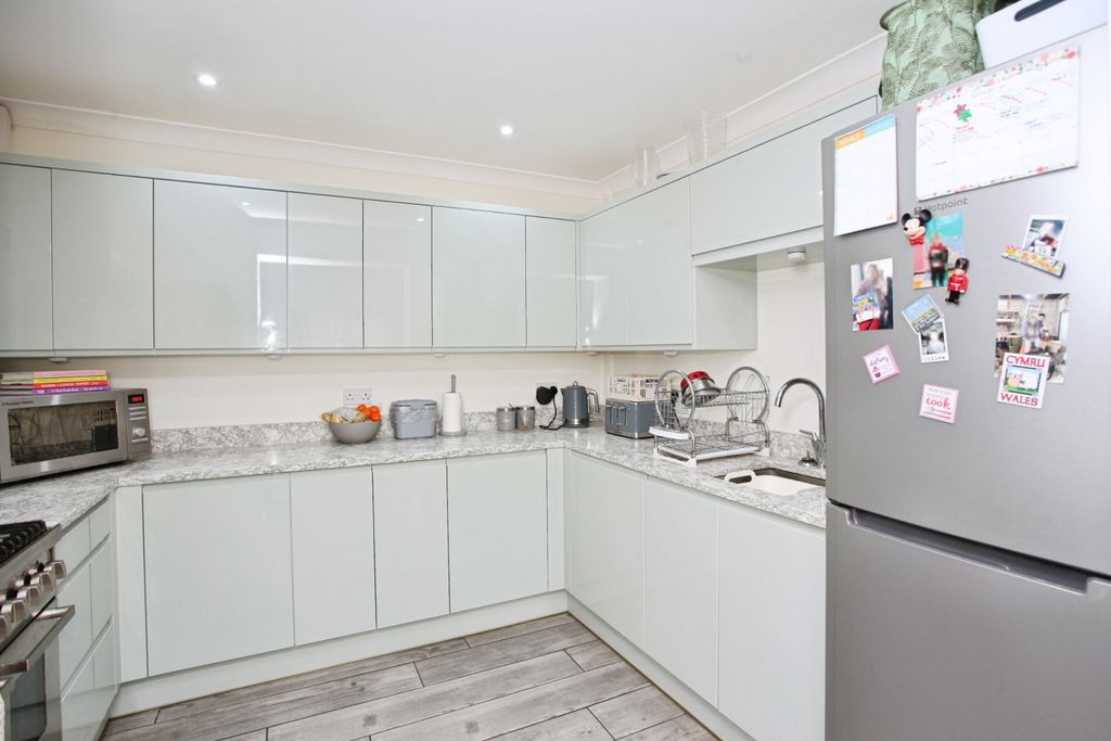 Additional image 12 of 3 bed end terrace house for saleShakespeare Road, Cwmbran NP44