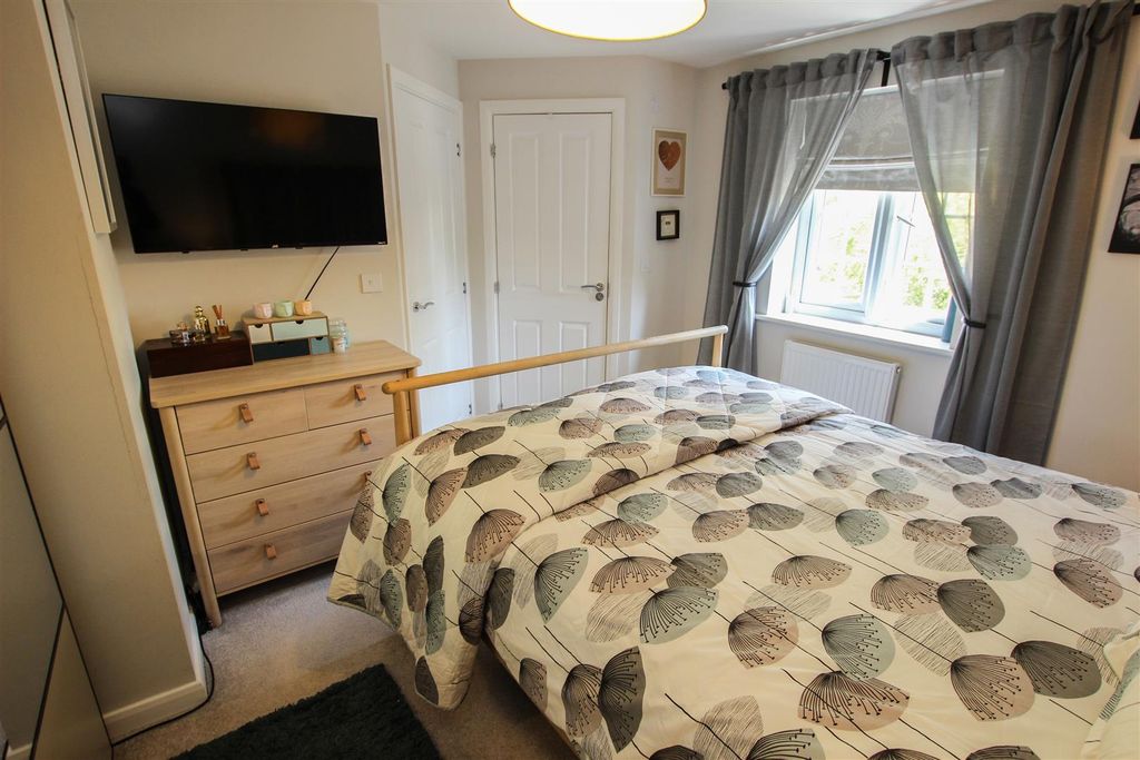 Additional image 15 of 4 bed detached house for saleButtermere Crescent, Lakeside, Doncaster DN4