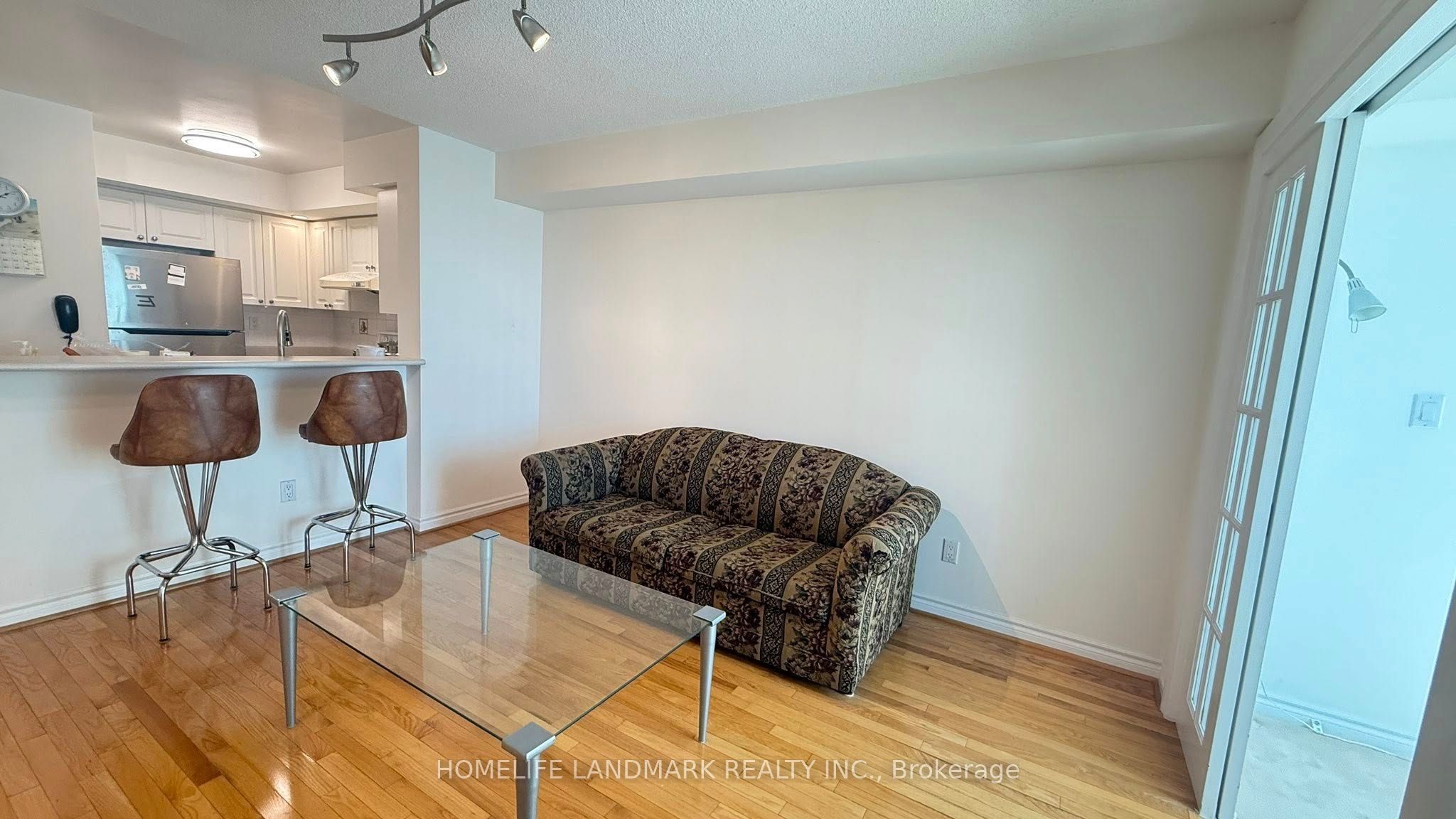 Additional image 3 of 964-123 Omni Drive, Toronto, ON, M1P 5A8