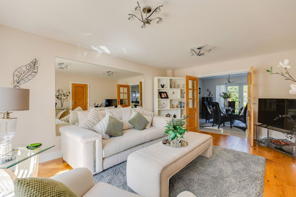 Additional image 11 of 4 bed detached house for saleWern Fawr Lane, Old St Mellons, Cardiff CF3
