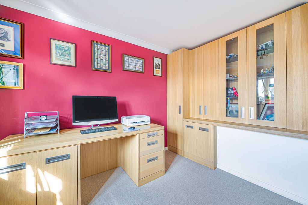 Additional image 18 of 4 bed semi-detached house for saleCold Blow Crescent, Bexley DA5