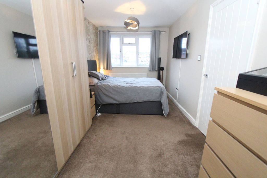Additional image 10 of 3 bed semi-detached house for saleBewlay Close, Amblecote, Brierley Hill DY5
