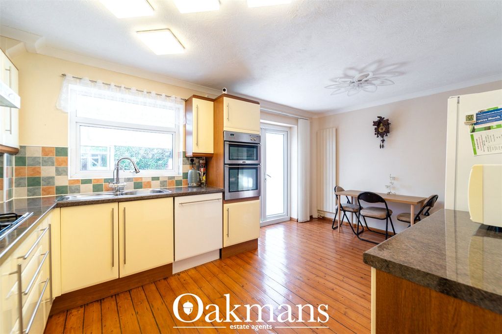 Additional image 5 of 3 bed semi-detached house for saleLarchmere Drive, Bromsgrove, Worcestershire B61