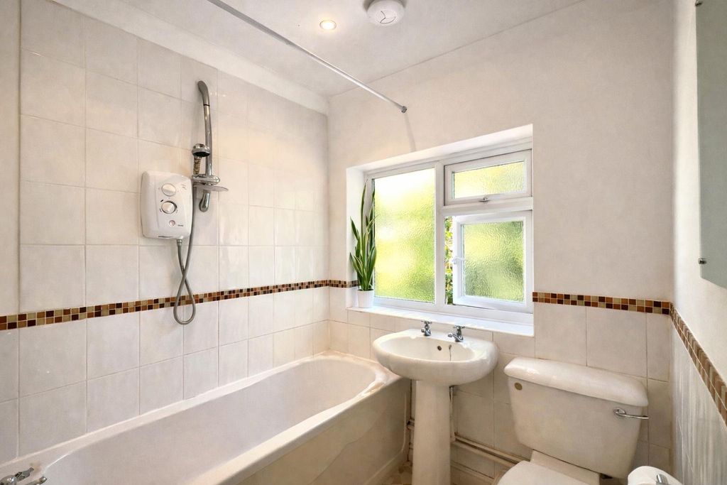 Additional image 8 of 2 bed maisonette for saleBurghstead Court, Billericay CM12