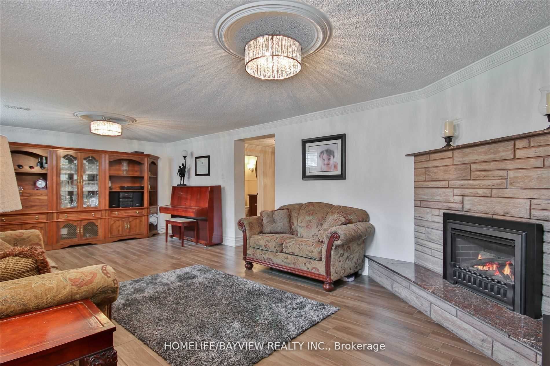 Additional image 6 of 72 Keegan (lower) Crescent, Toronto, ON, M3J 1G2