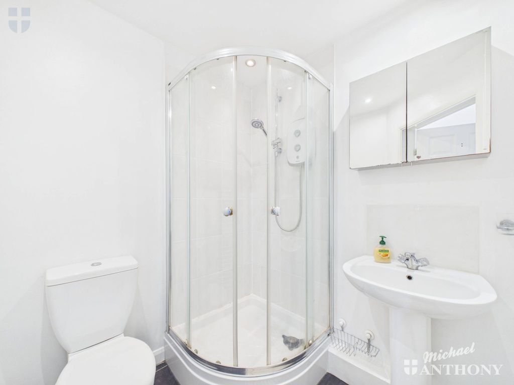 Additional image 6 of 5 bed detached house for saleKing Edward Avenue, Aylesbury HP21