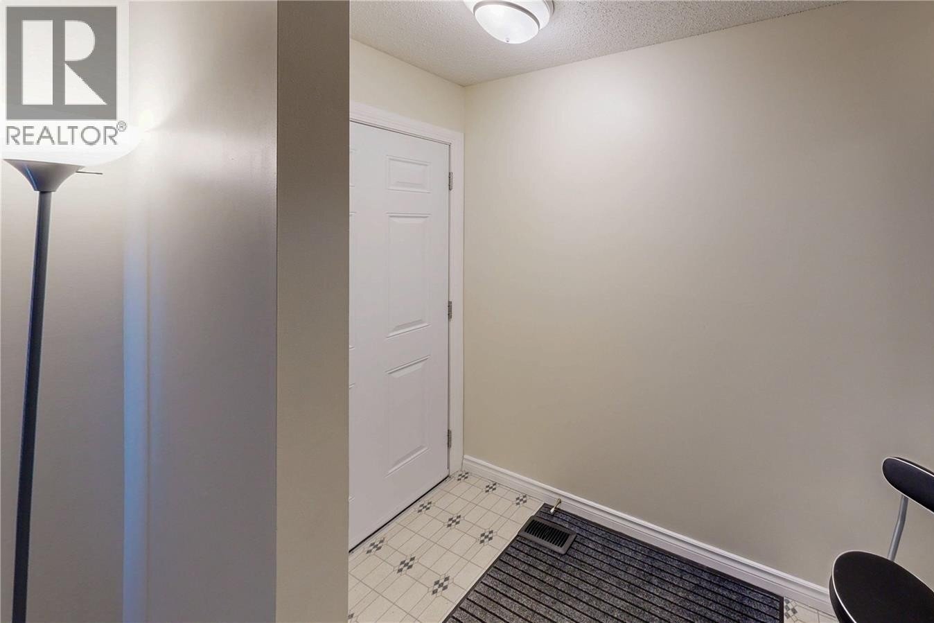 Additional image 8 of 6 Mackenzie Mews, Regina, SK, S4N5M5