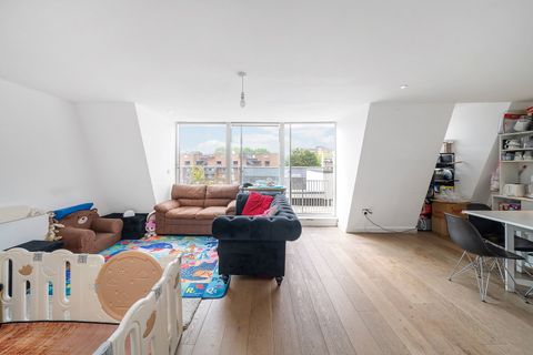 Southern Row, Notting Hill W10