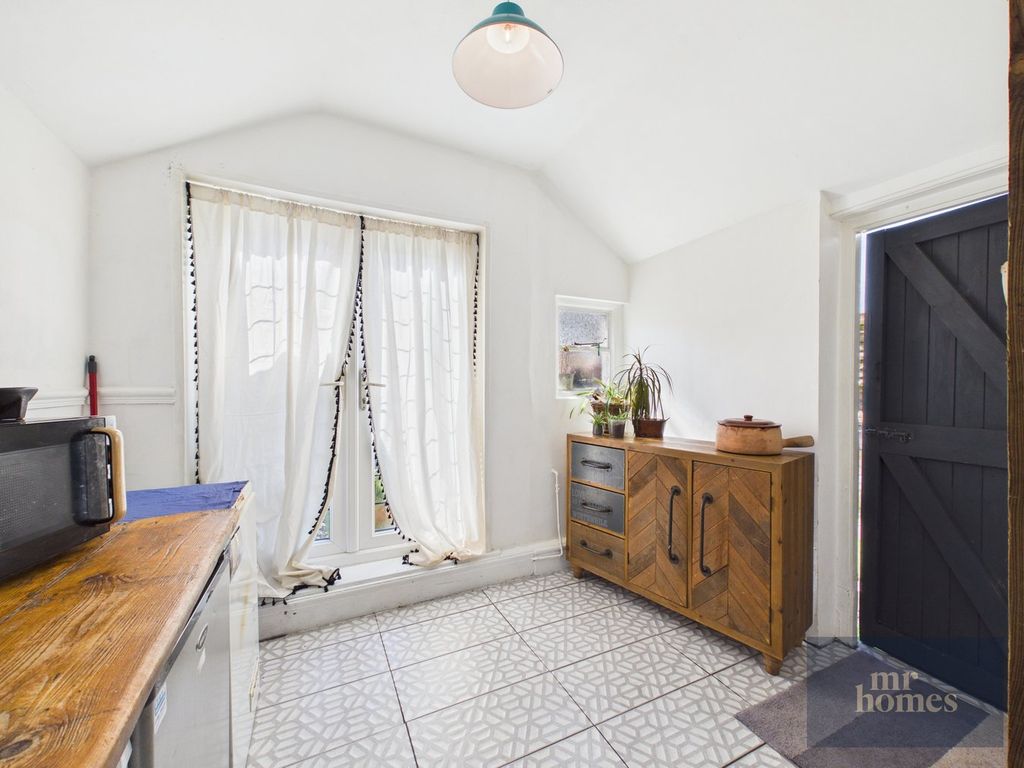Additional image 16 of 4 bed semi-detached house for saleManor Way, Whitchurch, Cardiff CF14