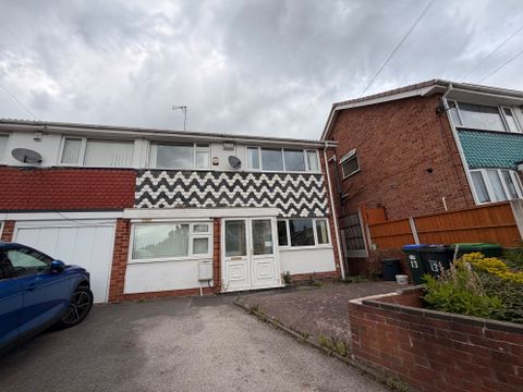 Heather Road, Great Barr B43