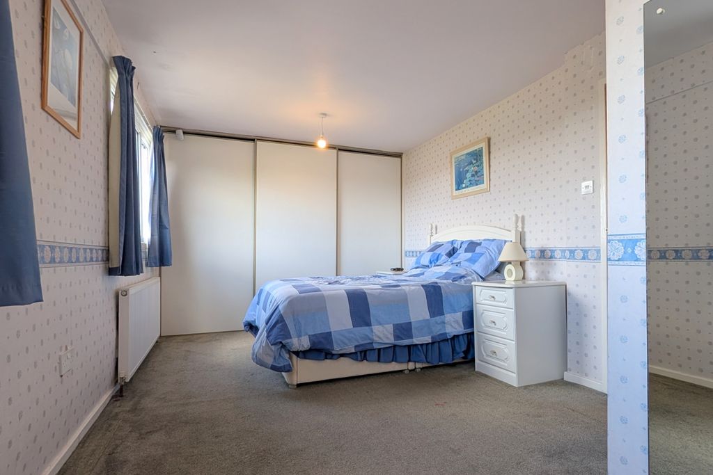 Additional image 23 of 3 bed semi-detached house for saleHealey Wood Crescent, Brighouse, West Yorkshire HD6