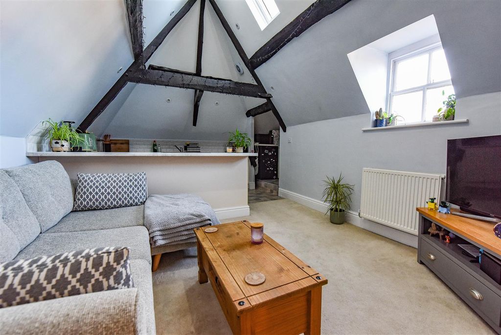 Additional image 2 of 2 bed flat for saleFitzhardinge House, Marybrook Street, Berkeley GL13