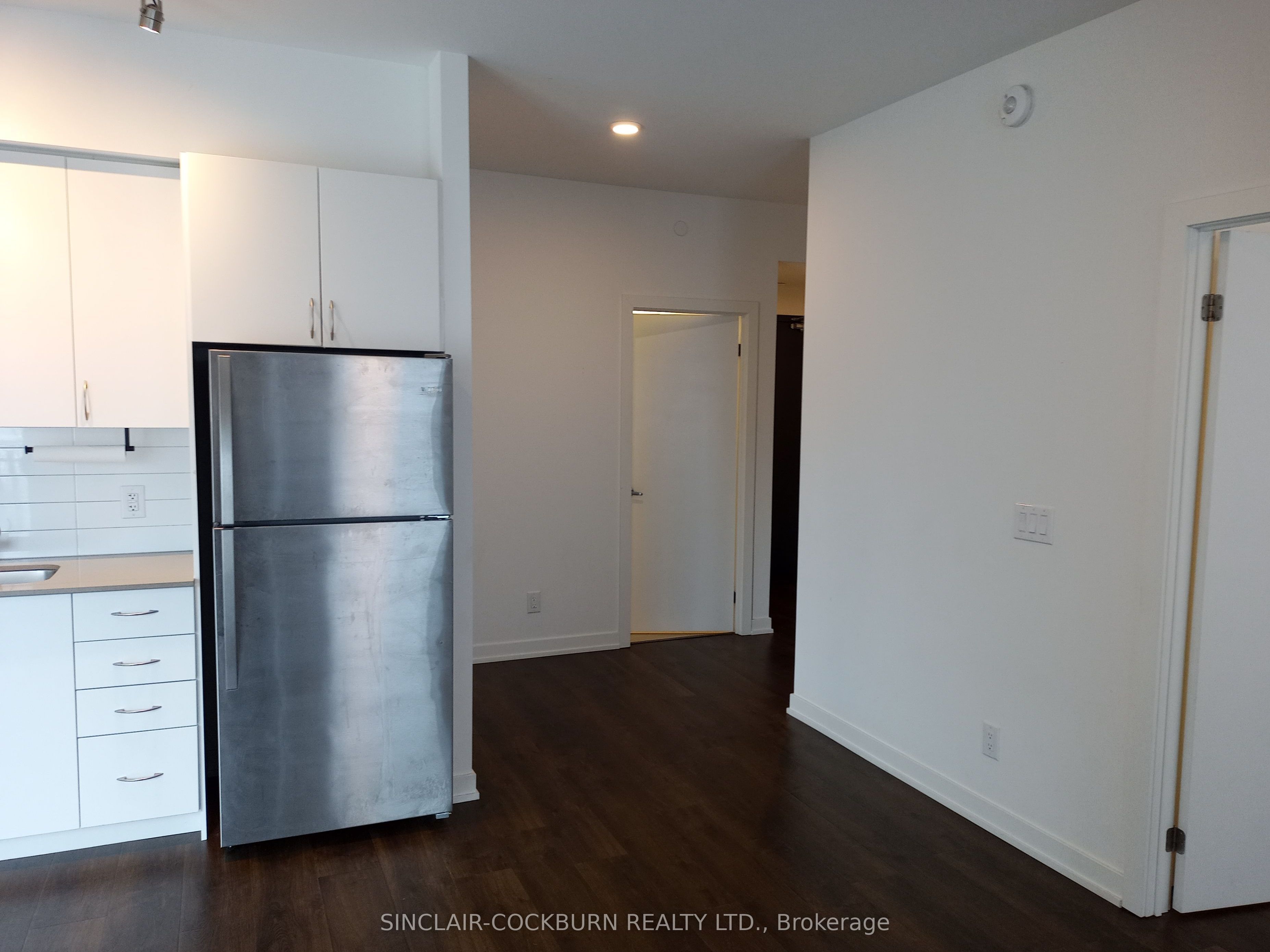 Additional image 4 of 409-56 Lakeside Terrace, Barrie, ON, L4M 0L4
